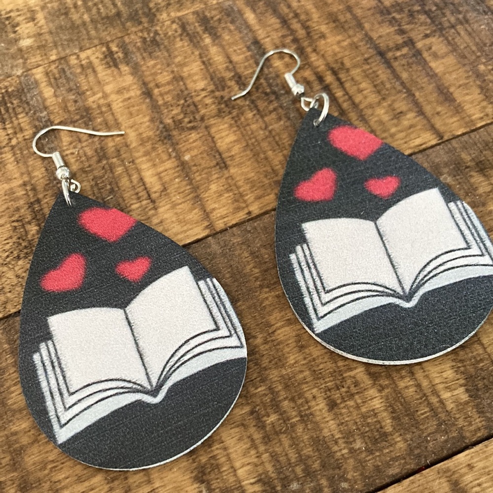 Women’s Heart & Book Water Drop Earrings New Without Tags